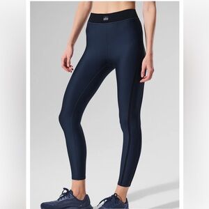ALO Yoga Airlift High-Waist 7/8 Line Up Legging